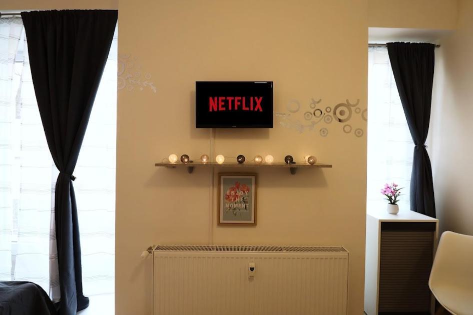 Cosy Studio, 15Min To Old Centre, Self-Check In, Free Wifi, Welcome Drink! Praha Bagian luar foto